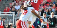 Tight end Zach Ertz was by far the Cardinal's top receiver this season, reeling in 69 catches for 898 yards. On Monday, he and fellow senior Levine Toilolo passed up their respective fifth years of eligibility to declare for the NFL Draft. (MIKE KHEIR/The Stanford Daily)