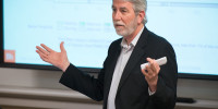 Linda A. Cicero/Stanford News Service