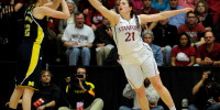 Stanford junior guard Sara James kept Michigan senior guard Kate Thompson quiet from the floor on Tuesday, hitting just one-of-11 from the field. (MICHAEL KHEIR/The Stanford Daily)