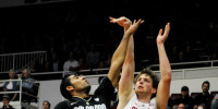 (MICHAEL KHEIR/ The Stanford Daily)