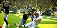 Stanford upset Oregon in Eugene in November en route to a berth in the Rose Bowl. But the next time the Cardinal sets foot in Autzen Stadium, the Ducks will have at least one fewer scholarship player on their roster. (Craig Mitchell Deyer/isiphotos.com)